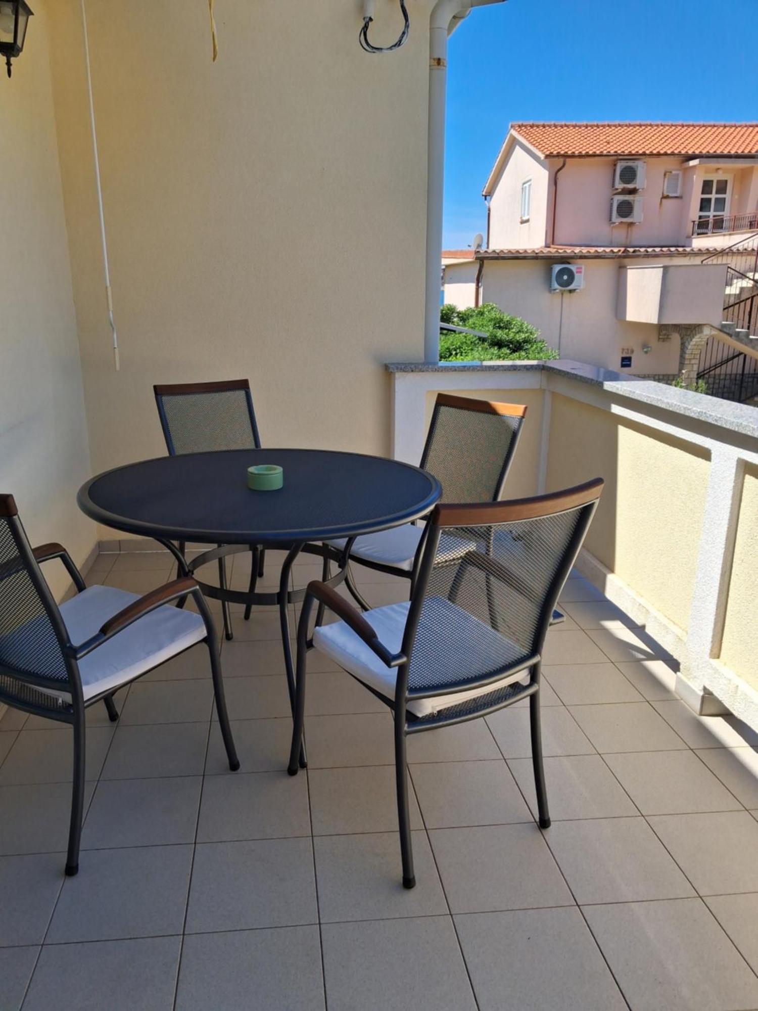 Apartments Antica Rab Town Rum bild